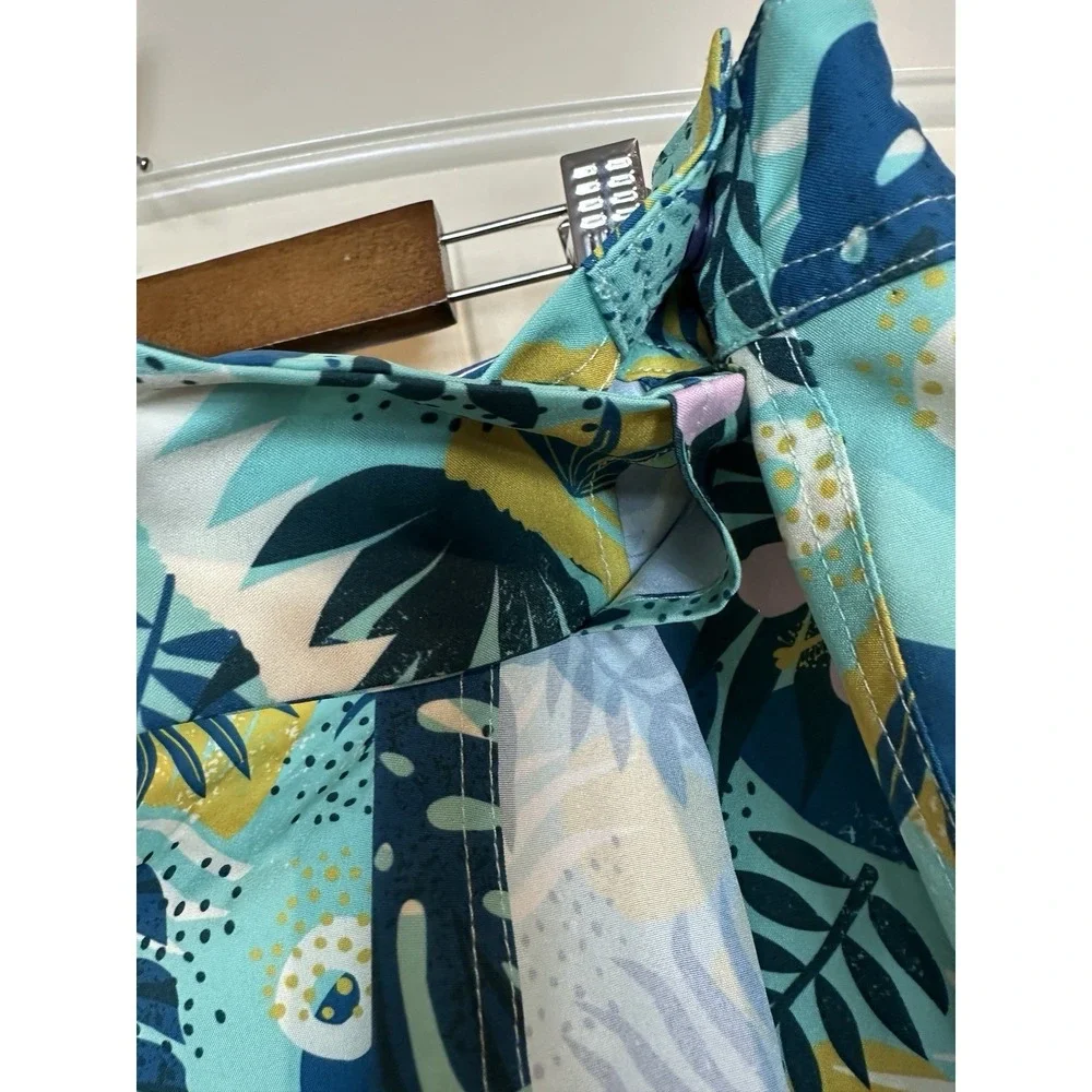 Charlie Paige‎ Hawaiian Floral wrap adjustable skirt Sz L XL Beach Resort Pool